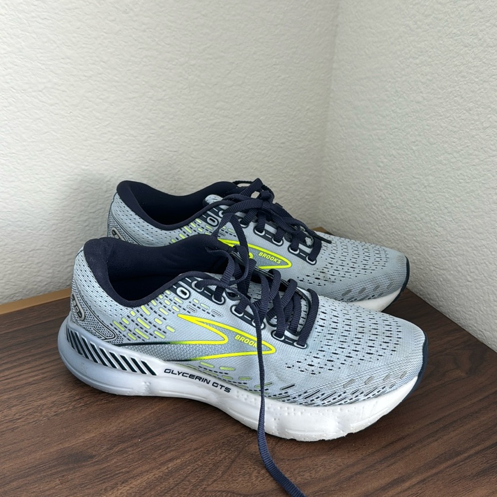 Brooks